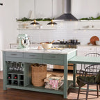 Îlot de cuisine en bois style ferme avec rangements multiples